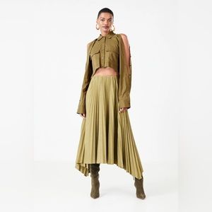 NEW WITH TAGS BCBG Bianca Asymmetrical Button Down Shirt Army Green Size XXS